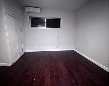124 N Janet Place - Photo Thumbnail 1