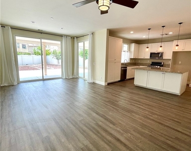 30589 Ticonderoga Court - Photo Thumbnail 5