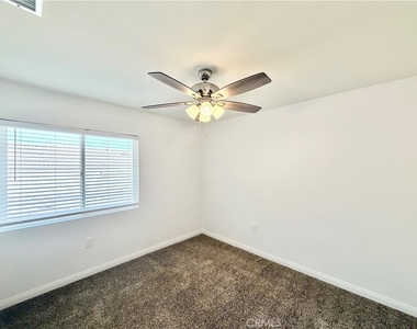 24850 Sunset Vista Avenue - Photo Thumbnail 23