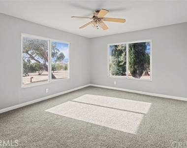 34716 Violan Street - Photo Thumbnail 20