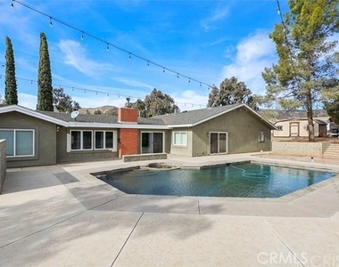 34716 Violan Street - Photo Thumbnail 3