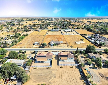 9256 E Avenue R-14 E - Photo Thumbnail 40