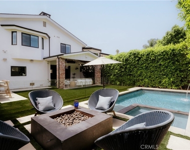 14803 Otsego Street - Photo Thumbnail 32