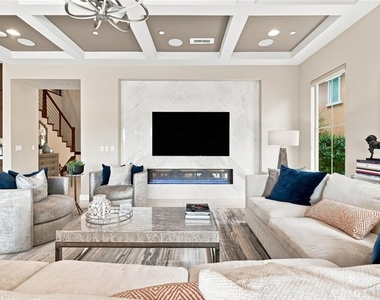 24357 W Clear Creek - Photo Thumbnail 10