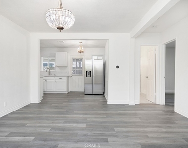 5020 Topanga Canyon Boulevard - Photo Thumbnail 5