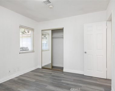 5020 Topanga Canyon Boulevard - Photo Thumbnail 18