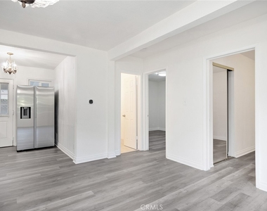 5020 Topanga Canyon Boulevard - Photo Thumbnail 23