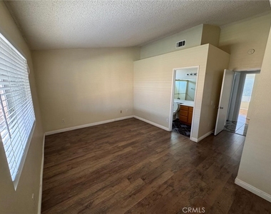 1229 Onyx - Photo Thumbnail 15