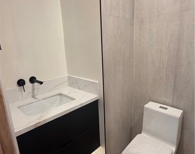 22730 Mariano Street - Photo Thumbnail 25