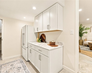 8518 Walnut - Photo Thumbnail 26