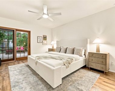 8518 Walnut - Photo Thumbnail 16