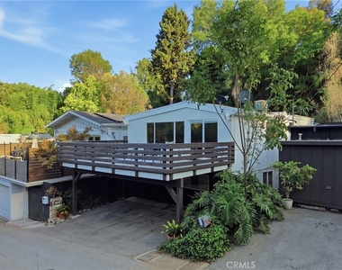 8518 Walnut - Photo Thumbnail 38