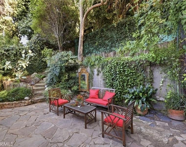 8518 Walnut - Photo Thumbnail 21