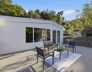 8518 Walnut - Photo Thumbnail 15