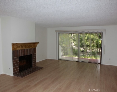 28116 Ridgepoint Court - Photo Thumbnail 2