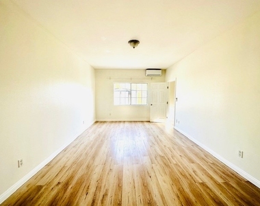 1139 East Elma - Photo Thumbnail 2