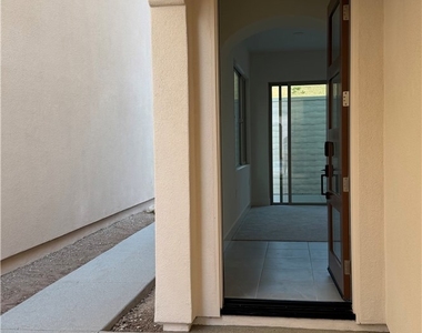 155 Pisano - Photo Thumbnail 5