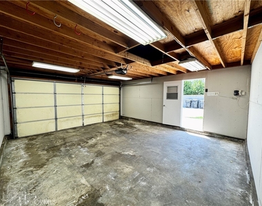 14414 Studebaker - Photo Thumbnail 29