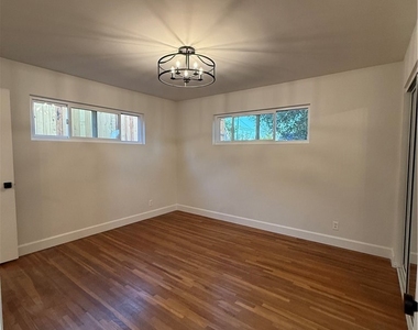720 Circle Drive - Photo Thumbnail 13