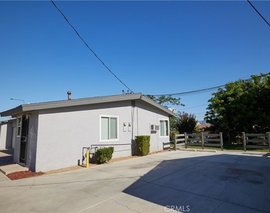 3644 Russell Street - Photo Thumbnail 16