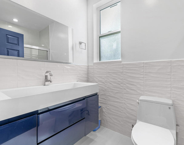 2748 Hollister Terrace - Photo Thumbnail 13