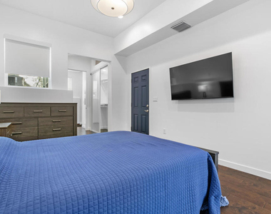 2748 Hollister Terrace - Photo Thumbnail 26