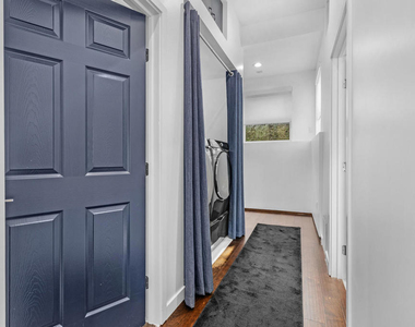 2748 Hollister Terrace - Photo Thumbnail 17
