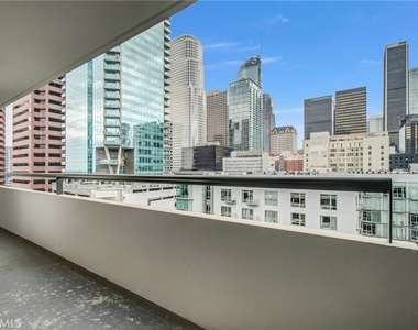 600 W 9th - Photo Thumbnail 6