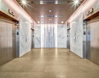877 Francisco Street - Photo Thumbnail 4
