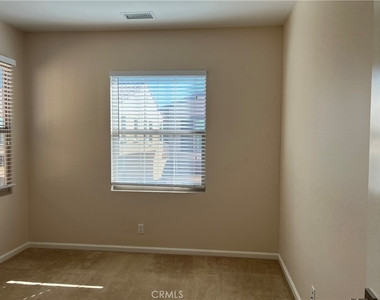 75 Darby - Photo Thumbnail 28