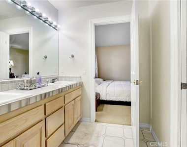 31396 Lake Vista Cir - Photo Thumbnail 31