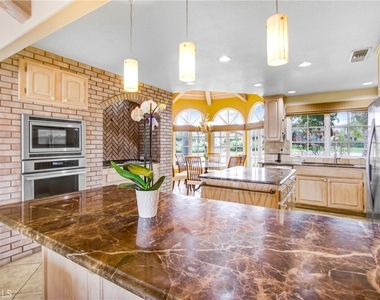 31396 Lake Vista Cir - Photo Thumbnail 17