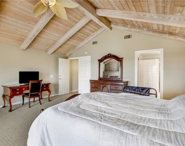 31396 Lake Vista Cir - Photo Thumbnail 21