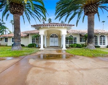 31396 Lake Vista Cir - Photo Thumbnail 1