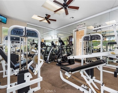 30902 Clubhouse Drive - Photo Thumbnail 5