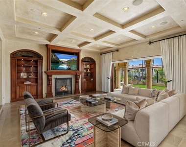 101 Ritz Cove - Photo Thumbnail 11