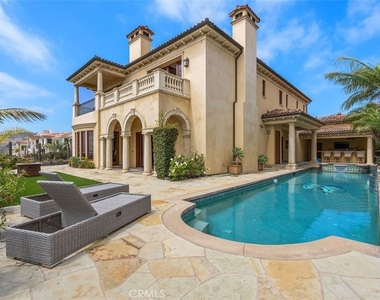 101 Ritz Cove - Photo Thumbnail 4
