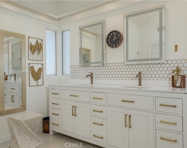 1011 S Mountcrest Court - Photo Thumbnail 24