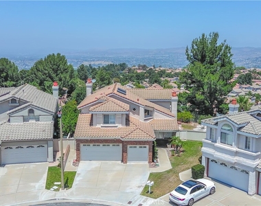 1011 S Mountcrest Court - Photo Thumbnail 46
