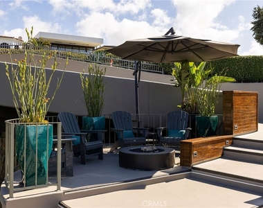 2901 Ocean Boulevard - Photo Thumbnail 31