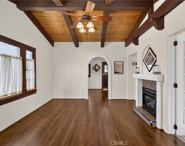 140 Avenida Miramar - Photo Thumbnail 8