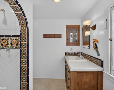 140 Avenida Miramar - Photo Thumbnail 31