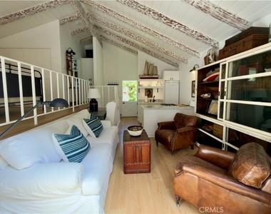 31531 Bluff Drive - Photo Thumbnail 7