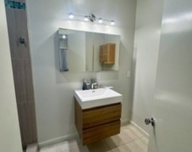 343 Myrtle Street - Photo Thumbnail 8