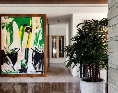 2495 Riviera - Photo Thumbnail 19