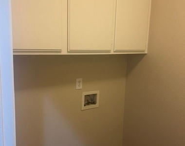 12531 Bermuda Court - Photo Thumbnail 16