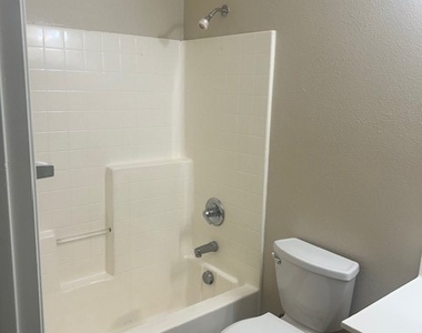 12531 Bermuda Court - Photo Thumbnail 22