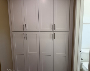 600 E Acacia Avenue - Photo Thumbnail 11