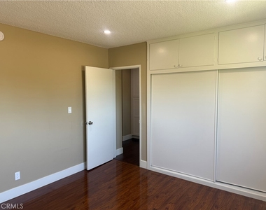 600 E Acacia Avenue - Photo Thumbnail 13
