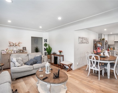 9019 Marshall Street - Photo Thumbnail 6